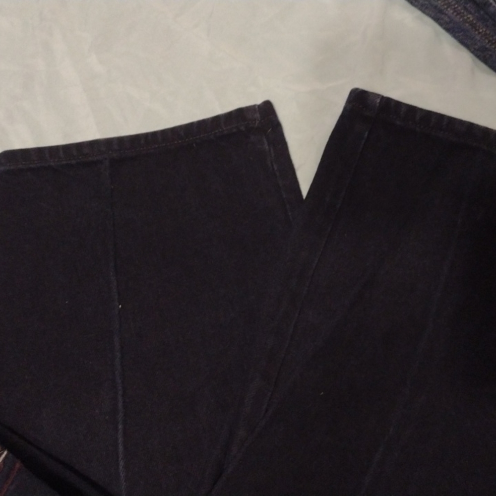 Jeans - Picture 7 of 7